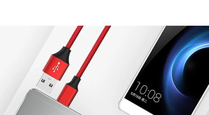 Profesjonalne sprzęt audio do samochodu wraz z kablem usb