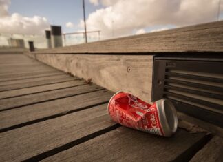 Czy Coca Cola usuwa kamień?