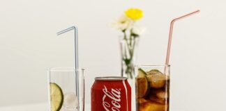Czy soda oczyszczona nadaje się do basenu?