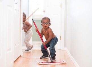 Czego nie myc mopem parowym?