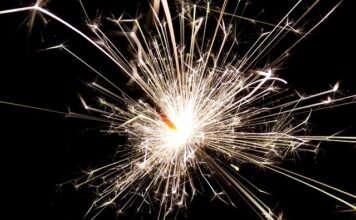 Czy można strzelać petardami na wsi?