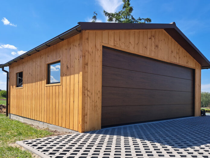 amigo garaż drewniany