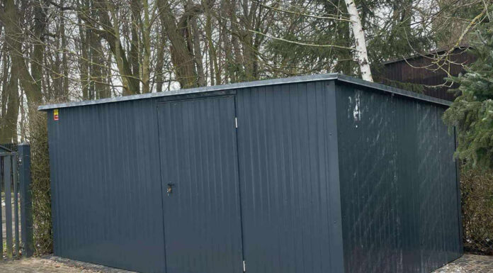 Konserwacja i pielęgnacja garażu blaszanego — jak dbać, by służył przez lata Konserwacja i pielęgnacja garażu blaszanego